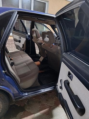 audi s5: Audi 100: 1989 г., 2.3 л, Механика, Газ, Седан — 6