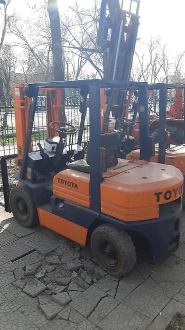 japan: УСЛУГИ ПОГРУЗЧИКА (ВИЛОЧНОГО ПОГРУЗЧИКА) ПОГРУЗКА ВЫГРУЗКА любых — 4