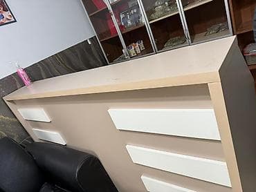 эргономичный стол: Стойка ресепшн/администраторская - Материал: ЛДСП, кромка ПВХ. - — 3