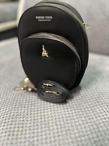 сумочка италия: Компактные кожаные чехлы-кошельки для наушников/мелочей. - Материал — 10