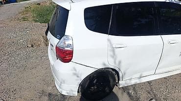сктер: Honda Fit: 2002 г., 1.3 л, Хетчбек — 3