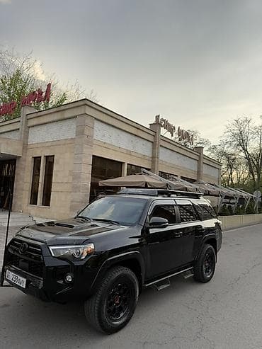 bmw e34 1995: Toyota 4Runner: 2023 г., 4 л, Автомат, Бензин, Внедорожник — 6