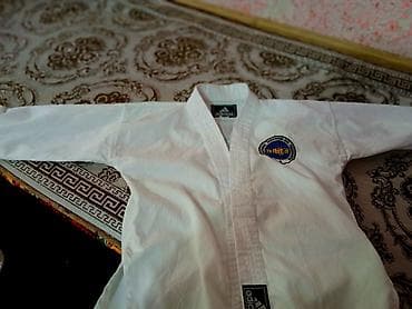 Эркектер кийими: Белое кимоно для тхеквондо, носили несколько раз почти новая. Подходит — 2