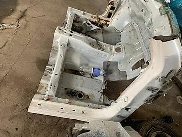 кузов в сборе: Лонжерон Toyota, Оригинал — 1