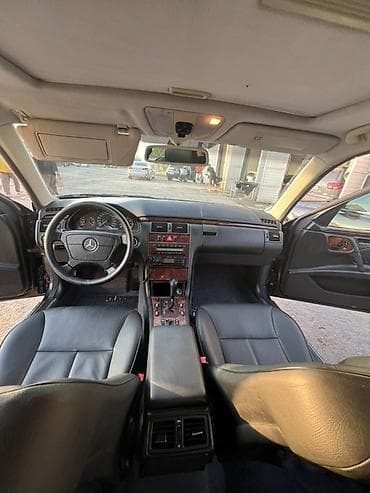 210 cdi: Mercedes-Benz E-Class: 2000 г., 4.3 л, Автомат, Бензин, Седан — 8