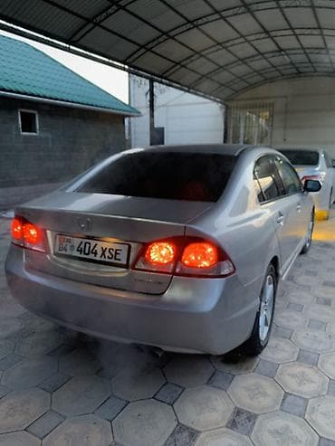 Продажа авто: Honda Civic: 2009 г., 1.8 л, Автомат, Бензин, Седан — 6