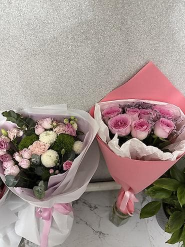Продаю два букетика цветов 🌸 Оба красивые и в хорошем состоянии, отдаю