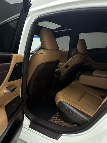 ls 400: Lexus ES: 2019 г., 2.5 л, Гибрид, Седан — 10
