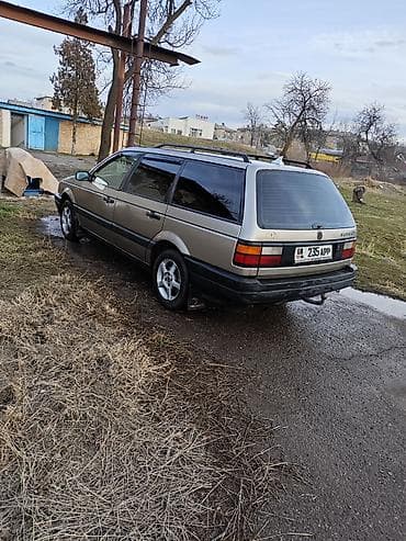 mini v: Volkswagen Passat Variant: 1990 г., 1.8 л, Механика, Бензин, Универсал — 2