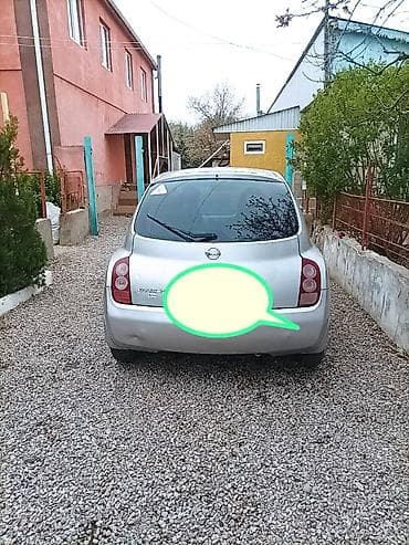 audi 4: Nissan March: 2001 г., 1.2 л, Автомат, Бензин, Хэтчбэк — 1