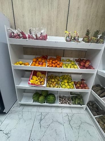 Полки, стеллажи: Торговый Полка Состояние идеально. 3 Полка 60 тысяч сделано Срочно — 4