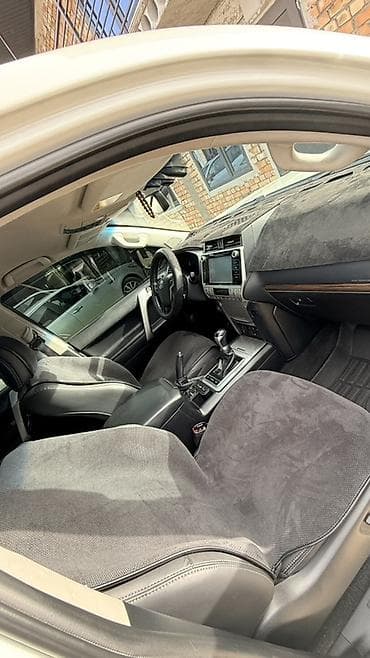 машина болуп толоо: Toyota Land Cruiser Prado: 2018 г., 4 л, Автомат, Бензин, Жол тандабас — 7