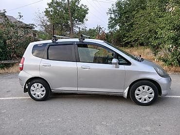 мотор жаз: Honda Fit: 2002 г., 1.3 л, Вариатор, Бензин, Седан — 5