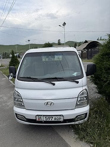 add blue: Легкий грузовик, Hyundai, Стандарт, 2 т, Б/у — 1