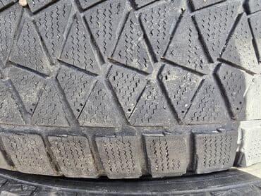 низкопрофильные шины: Шины 285 / 60 / R 18, Зима, Б/у, Пара, Внедорожные (АТ/МТ), Япония, Bridgestone — 3