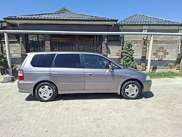Honda Odyssey: 2001 г., 2.3 л, Автомат, Бензин, Универсал — 3