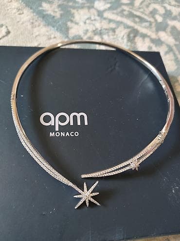 саат кол: Колье APM Monaco - Жёсткое колье-ошейник в минималистичном стиле. - — 1