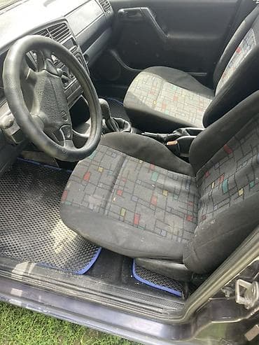 dron mavic 2: Volkswagen Vento: 1994 г., 1.8 л, Механика, Бензин, Седан — 7