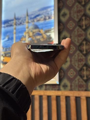 pixel 7: IPhone 13 Pro, Б/у, 128 ГБ, Sierra Blue, Зарядное устройство, 78 % — 6