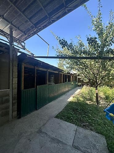Үйлөр: Срочно продаётся дом мансардного типа 📍Калыс -Ордо /3 улица.1 — 3
