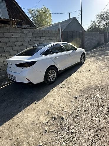 Hyundai Sonata: 2019 г., Автомат, Газ, Седан