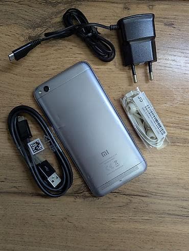Redmi, Redmi 5A, Б/у, 16 ГБ, цвет - Серый, 2 SIM