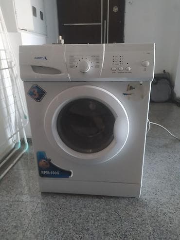 для воды: Накопительный водонагреватель Объем бака: 50 л, Ariston, Электрический, Панель управления, Эмалированная сталь — 6