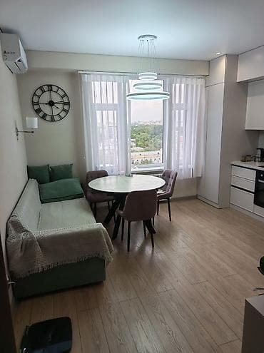 2‑комнатная квартира, 72 м², кухня 16 м². 12 этаж 12‑этажного дома — 1