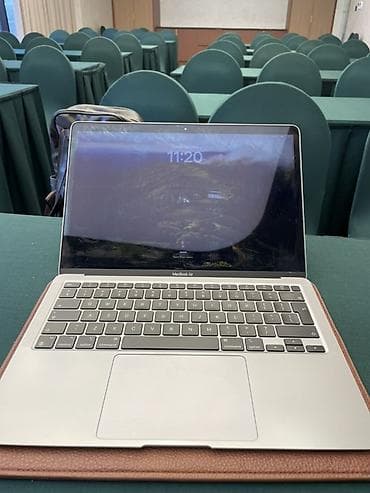 apple macbook air 11: Покупал в Дубае, есть даже чек и каробка пользовался 2 года. В — 4