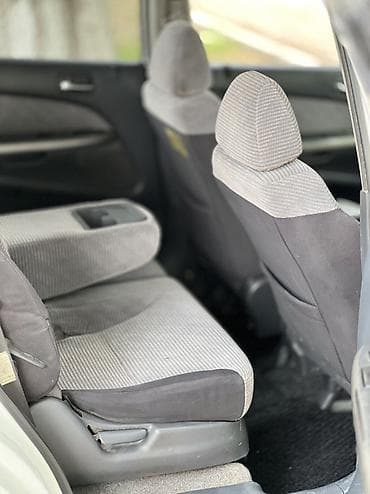 outback xt: Honda Stream: 2001 г., 1.7 л, Автомат, Газ, Минивэн — 9