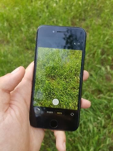 pixel google: IPhone SE 2020, Б/у, 128 ГБ, Черный, Чехол, 74 % — 4