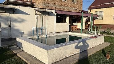 в новопокровке: 🏡 СРОЧНО ПРОДАЁТСЯ ДОМ В НОВОПОКРОВКЕ! Продаётся уютный кирпичный дом — 2