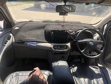 2 8: Nissan Tino: 2001 г., 1.8 л, Автомат, Бензин, Хэтчбэк — 6