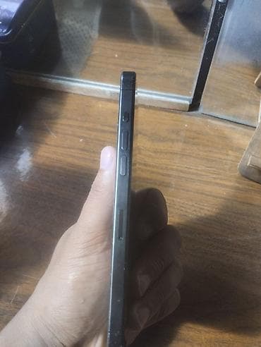 Техника и электроника: IPhone 15 Pro Max, Б/у, 256 ГБ, Графит, Зарядное устройство — 4