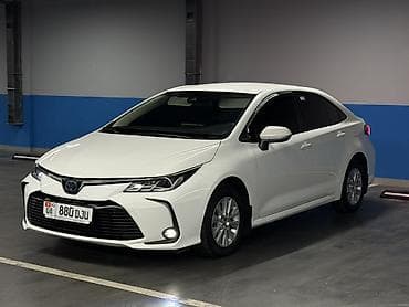 тайота из: Toyota Corolla: 2019 г., 1.8 л, Вариатор, Гибрид, Хэтчбэк — 3
