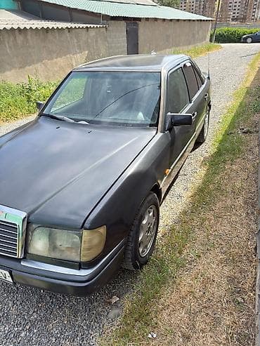 124 мерс салон: Mercedes-Benz W124: 1992 г., 2 л, Механика, Бензин, Седан — 6