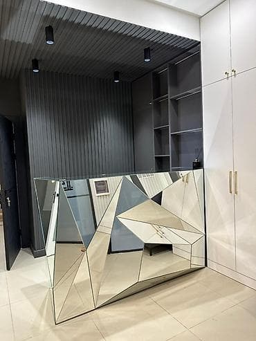 Недвижимость: Аренда офисов, 100 м², В бизнес центре, 1 линия, С оборудованием, С отдельным сан узлом — 1