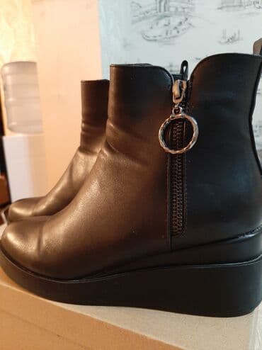 Продаю сапоги демисезонные. б/у, кожа! 35 размер, 600 сом