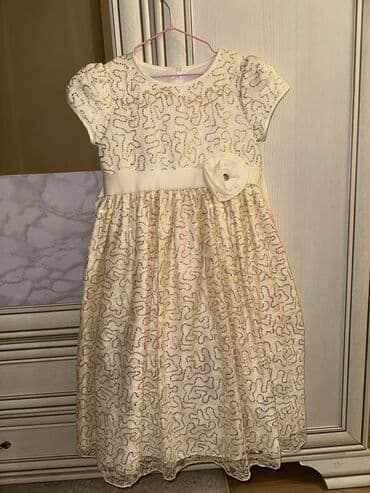 школьная форма 1 класс купить: Детское платье, цвет - Золотой, Б/у — 1