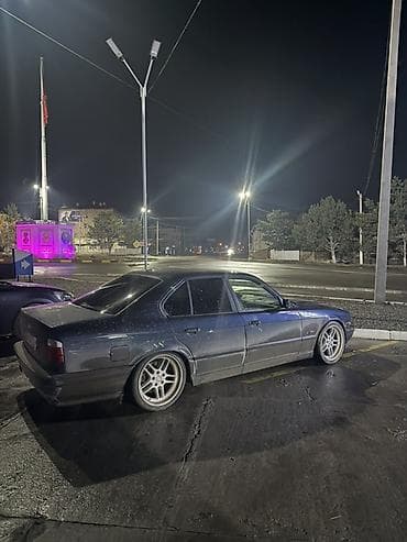 коллекторы бишкек: BMW 5 series: 1995 г., 3.2 л, Кол менен иштөөчү, Бензин, Седан — 10