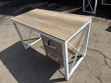 Маникюрные столы
Столы маникюрные в наличии at lalafo.kg Маникюрные столы
Столы маникюрные в наличии