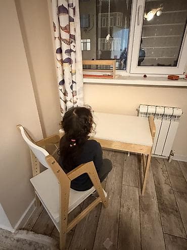 Лесо- и пиломатериалы: Детский стол, Б/у, Дерево, Самовывоз — 4