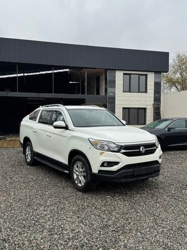 Ssangyong Rexton: 2018 г., 2.2 л, Автомат, Дизель, Внедорожник