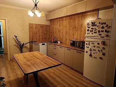 Сдаётся уютная 3комнатная квартира с отдельной кухней. Первый этаж
