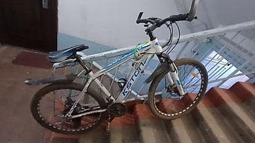 Велосипеддер: Тоо велосипеди, Велосипед алкагы M (156 - 178 см), Болот — 1