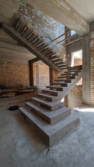 доброй плаза: Лестница хизмату — 2