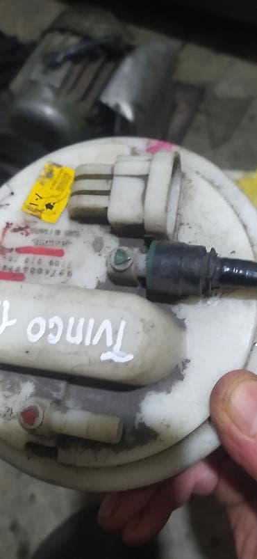 renault: Renault twingo бензонасос — 2