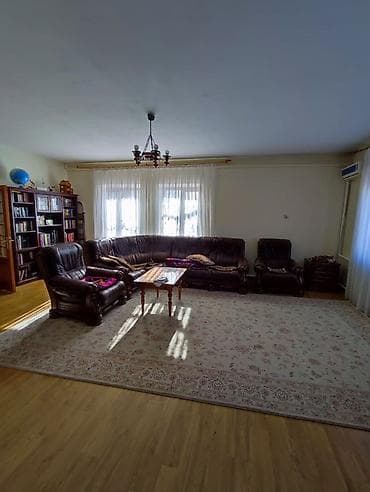 🏡 СРОЧНО! Продается 2-х этажный дом в престижном районе города Бишкек!