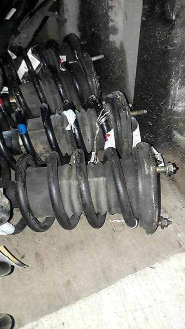 х1: Передний амортизатор Toyota Б/у, Оригинал, Япония — 3