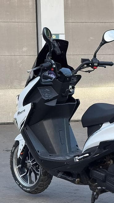 м макс скутер: В продажи Макси🏍️ В идеальном состоянии Пробег 1400✅ Мотор инжектор⚙️ — 6